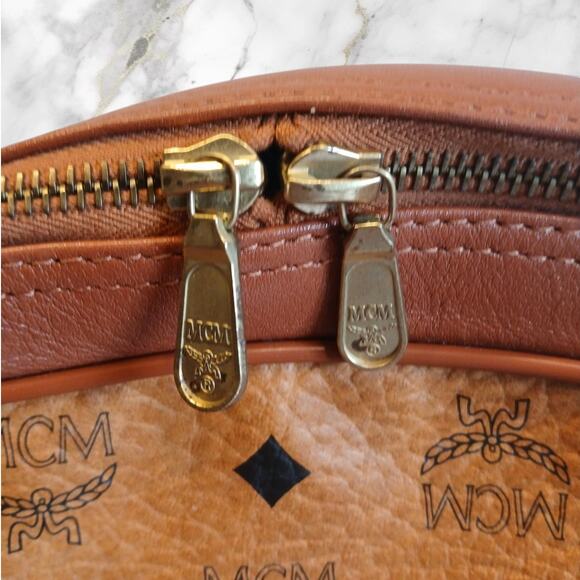 Authentic MCM Visetos Vintage LG Dome Shoulder Bag Cognac Monogram MSRP $1,450 - Picture 5 of 16